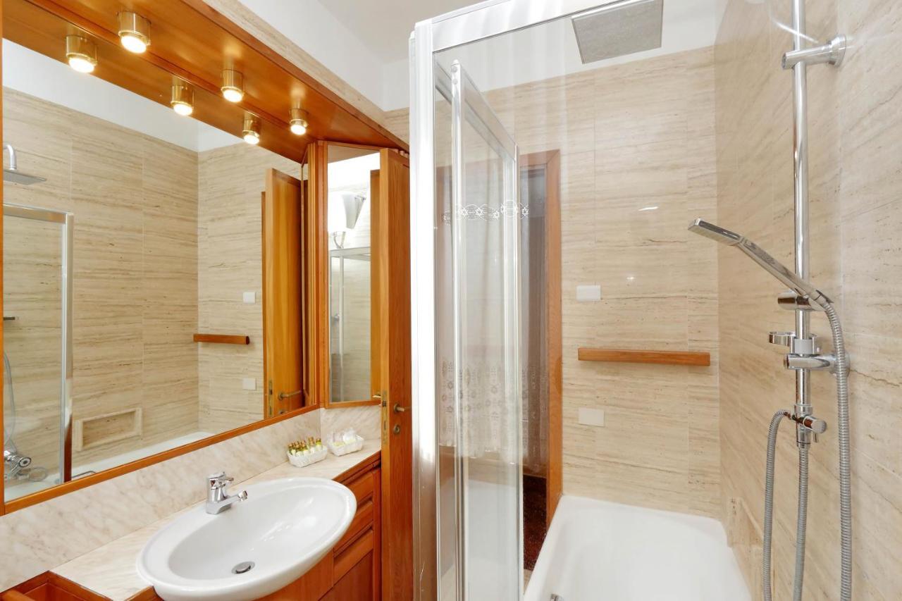Frattina Family Romantic Superior Apartment Rom